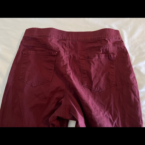 Nine west Women Dark Maroon Stretch Heidi Pull On
Jeans Size 16 plum wine burgu - Picture 2 of 7